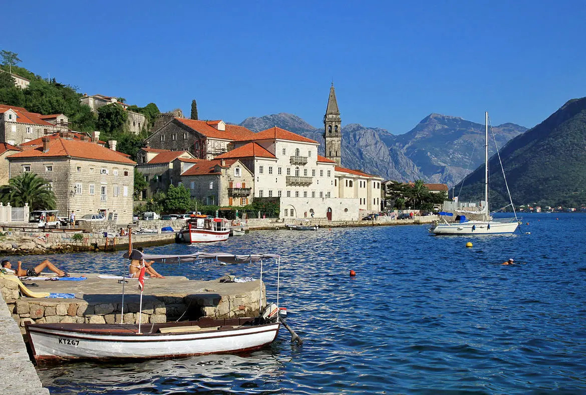How an eSIM Balkan keeps you connected while discovering the Balkans